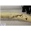 Image 3 : HAND CARVED IVORY ELEPHANT TUSK. RELIEF CARVED DESIGN DEPICTING 3 ELEPHANTS GRADUATING IN SIZE