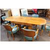 Image 2 : VINTAGE OAK DINNING TABLE WITH 6 ARMED, GREEN LEATHER CHAIRS 90" LONG WITH LEAF (60" WITHOUT) 36"