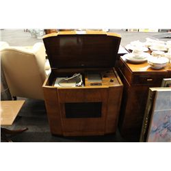 ANTIQUE RGD RADIO GRAM IN WALNUT CABINET 33" WIDE X 32" HIGH