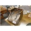 Image 1 : ANTIQUE COAL SCUTTLE