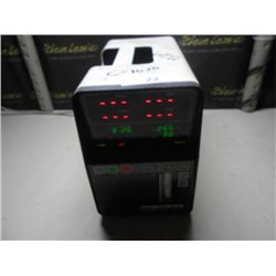 PHYSIO CONTROL LIFESTAT 200 BP MONITOR