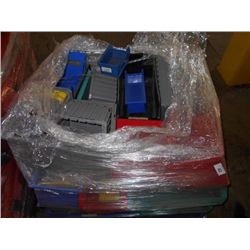 PALLET: EMPTY BINS