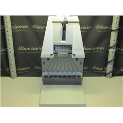 MILLIPORE PIPPETTE PRESS (print sequence:) 32207