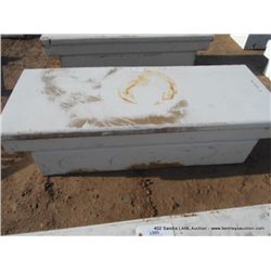 WEATHER GUARD OVERHEAD TOOLBOX