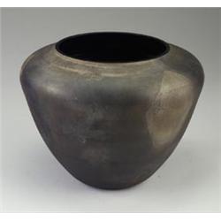 Large CENEDESE bulbous vessel of black glass with scavo exterior with subtle gold foil patches. E...