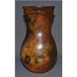 NAVAJO POTTERY VASE