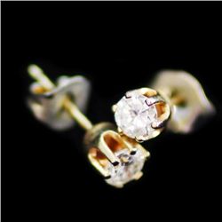 Diamond Stud Earrings in Yellow Gold