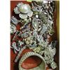 Image 1 : vintage rhinestone jewelry ensemble
