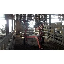 2009 Kuhn SR100 Hay Rake