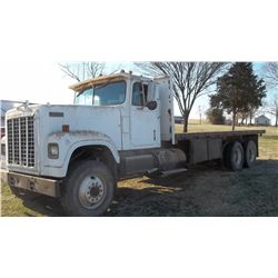 1982 IH Transtar 4300 Flatbed Truck