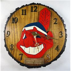 INDIANS WOOD CLOCK (Champs 1995-97) CUTE!