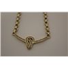 Image 2 : 18KT. YELLOW GOLD SET NECKLACE WHICH FEATURES A RIGID DIAMOND SET