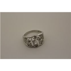 ONE LADIES 14KT. WHITE GOLD DIAMOND SET DRESS RING. FLORAL INSPIRED BAND STYLE