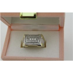 10KT. YELLOW GOLD & RHODIUM FINISH, DIAMOND SET GENTS DRESS RING.