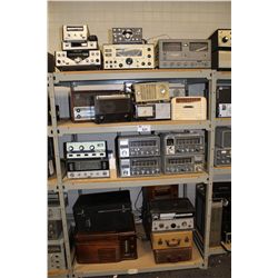 BAY OF ASSORTED VINTAGE ELECTRONICS FEATURING CLEGG VENUS TRANSCEIVER, HALLICRAFTERS TRANSMITTER/REC