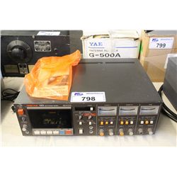 TASCAM 133 MUTLI IMAGE SERIES TIME CODE TRACK CASSETTE RECORDER