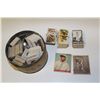 Image 2 : LARGE LOT OF 1930'S CIGARETTE CARDS FEATURING ANIMAILS, TRAINS AND GOLF. ALSO CLARENCE "HAPPY" DAY