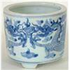 Image 1 : A 17th century blue and white tripod cylindri...
