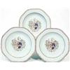 Image 1 : A set of 3 Chien Lung octagonal soup plates w...