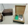 Image 2 : LOT 5 VINTAGE WOOD BOXES: 3 WINDUP MUSIC BOXES, 1
