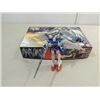 Image 1 : 1995 BANDAI W-GUNDAM ZERO PLASTIC MODEL KIT