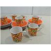 Image 2 : LOT 22 RETRO ROYAL CROWN ESPRESSO CUPS & SAUCERS