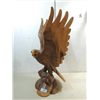 Image 1 : 31"H SOLID WALNUT HAND CARVED EAGLE, WING OPENED