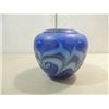 Image 1 : 5"H HAND BLOWN BLUE IRIDESCENT ART GLASS BUD VASE