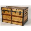 Image 3 : Pine Steamer Trunk