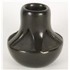 Image 1 : Santa Clara Blackware Pot