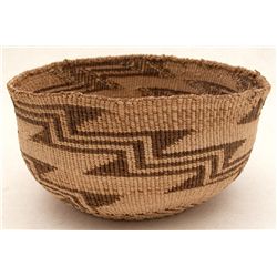 Indian basket: Klamath area basket