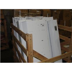 PALLET LOT OF ASSORTED SIZED FLUORESCENT LIGHT FIXTURES