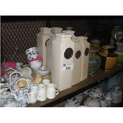SHELF LOT OF ORIENTAL CERAMIC WARES; DECORATIVE PIECES, GIFTWARE, ETC