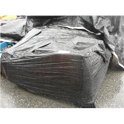 PALLET LOT OF ASSORTED PAINTS, LUBRICANTS AND CLEANERS