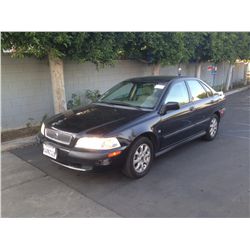 2002 VOLVO S40
