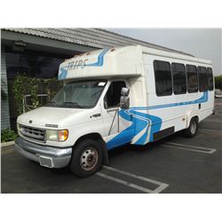 2002 FORD E-450