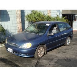 2002 KIA RIO CINCO