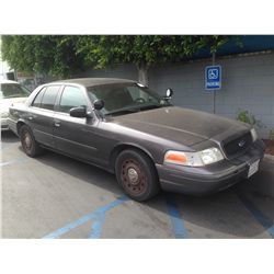 2005 FORD CROWN VICTORIA