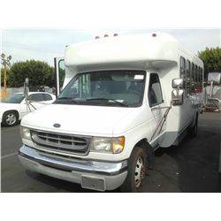 1999 FORD/ELDORADO E-450