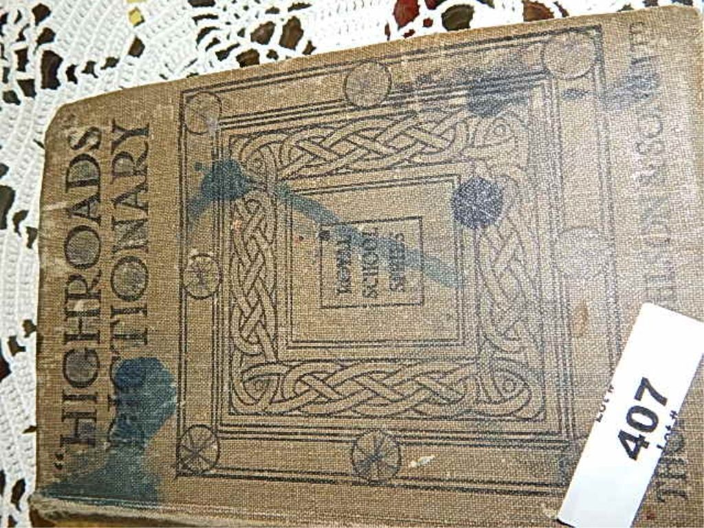 VINTAGE BOOK - HIGHROADS DICTIONARY
