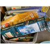 Image 1 : BOX & CONTENTS