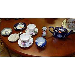 LOT OF ASSORTED COLLECTABLES AND OTHER - 10 PC - includes wedgewood, toby jug, rosanthal plate and m