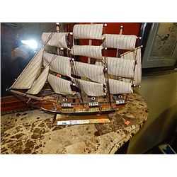 MODEL SHIP - SHIP "BERGANTIN