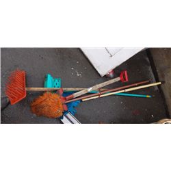 MOPS ETC PLUS LAWN EDGER