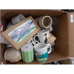 BOX OF KITCHENWARE
