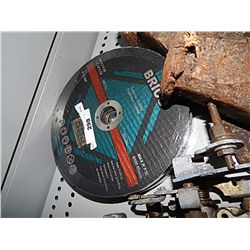 CUTTING DISKS - 7' - NEW