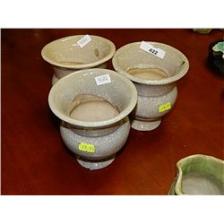 CERAMIC POTS - 3 TOTAL