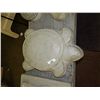 Image 1 : CONCRETE - STEPPING STONE - TURTLE