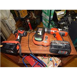 CORDLESS DRIVER SET - B & D - 18 VOLT - 3PC