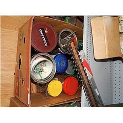 BOX OF HARDWARE